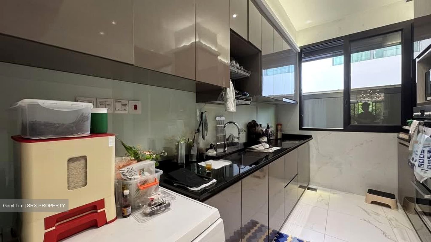 Elite Terrace (D15), Semi-Detached #579256031